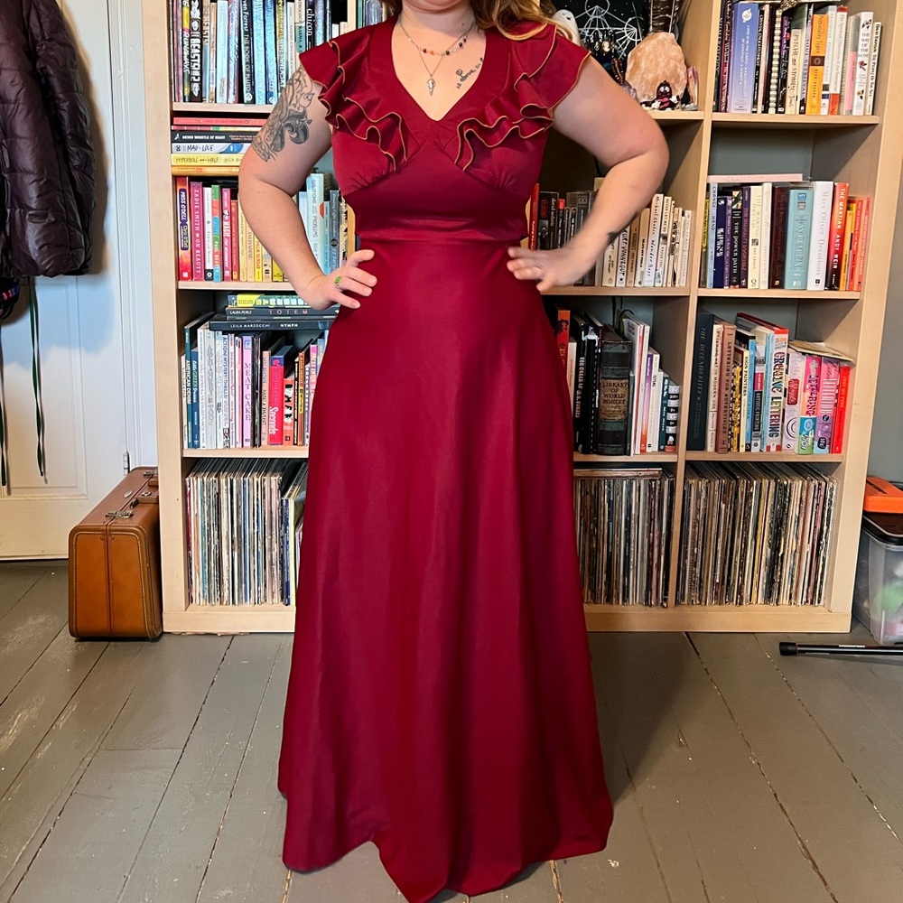 Burgundy vintage 70’s disco prairie maxi dress
